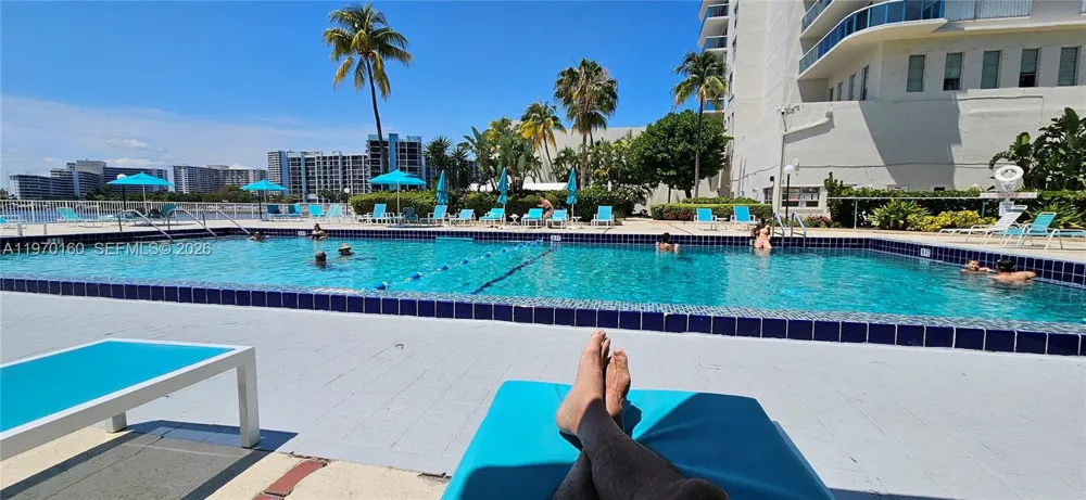 3800 S Ocean Dr #322 Hollywood, FL 33019