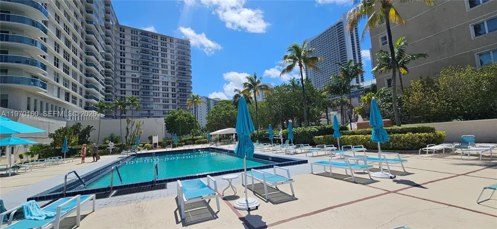 3800 S Ocean Dr #322 Hollywood, FL 33019