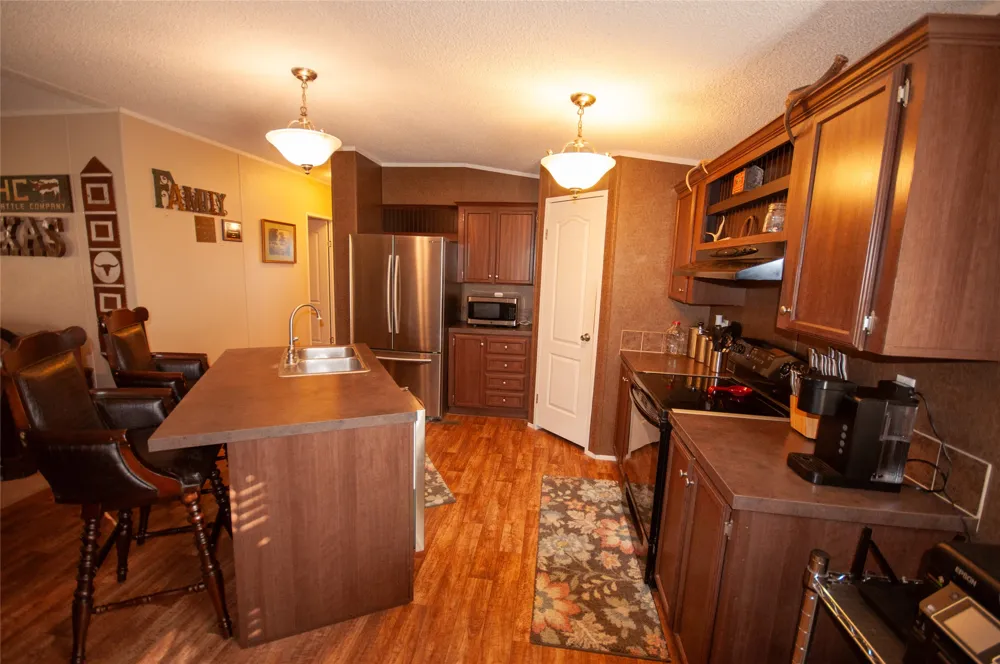 1364 Fm 574 W Mullin, TX 76864