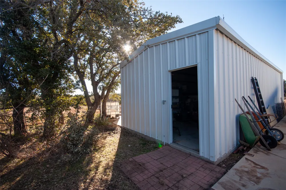 1364 Fm 574 W Mullin, TX 76864