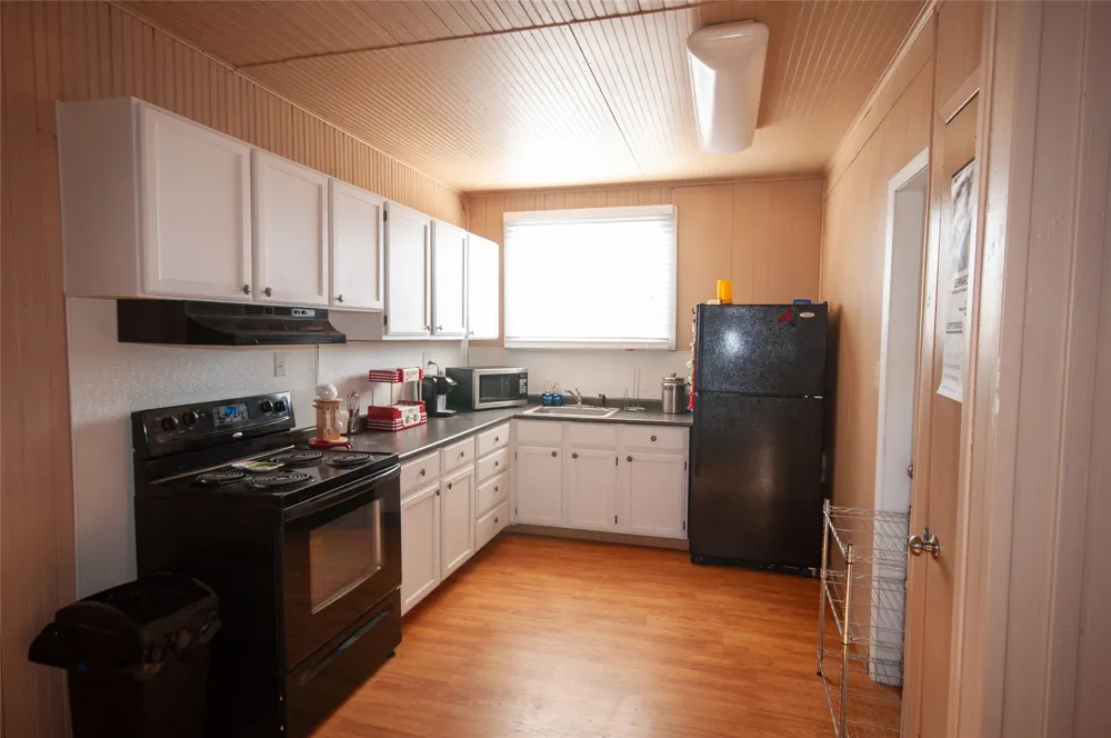 1364 Fm 574 W Mullin, TX 76864
