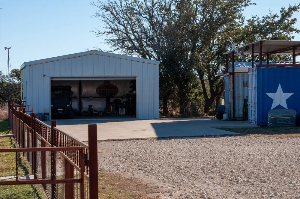 1364 Fm 574 W Mullin, TX 76864