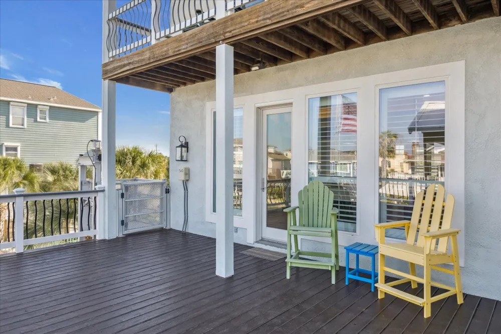 241 Tamana Drive Tiki Island, TX 77554