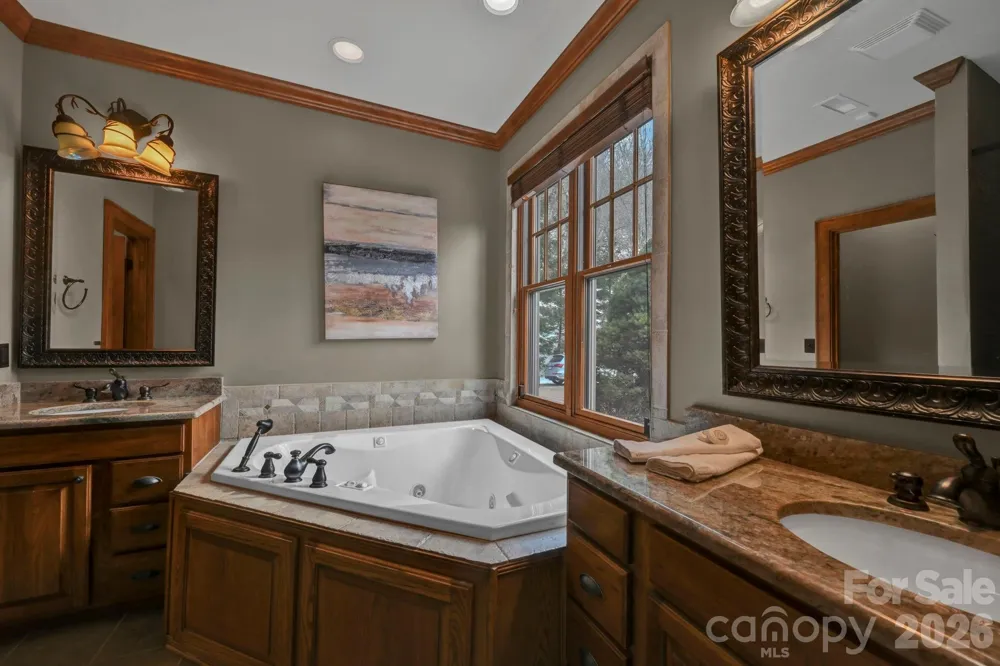 1226 Grouse Moor Drive Sugar Mountain, NC 28604