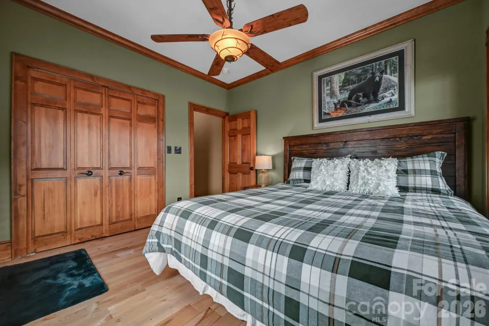 1226 Grouse Moor Drive Sugar Mountain, NC 28604