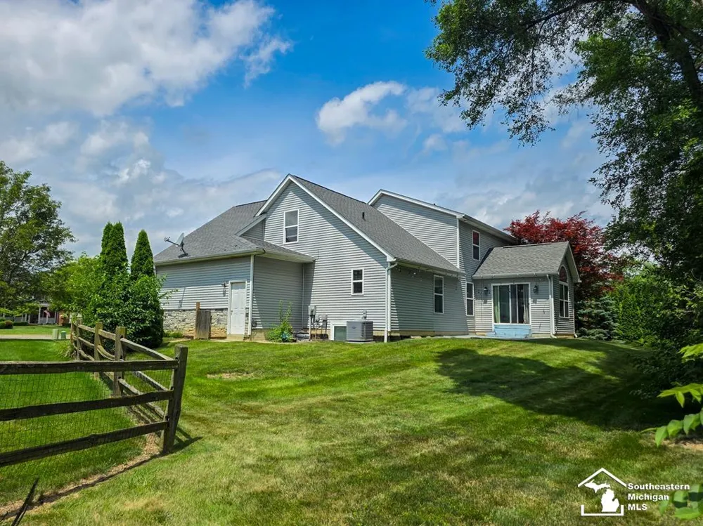 14922 Wildwood Drive Monroe Charter Township, MI 48161
