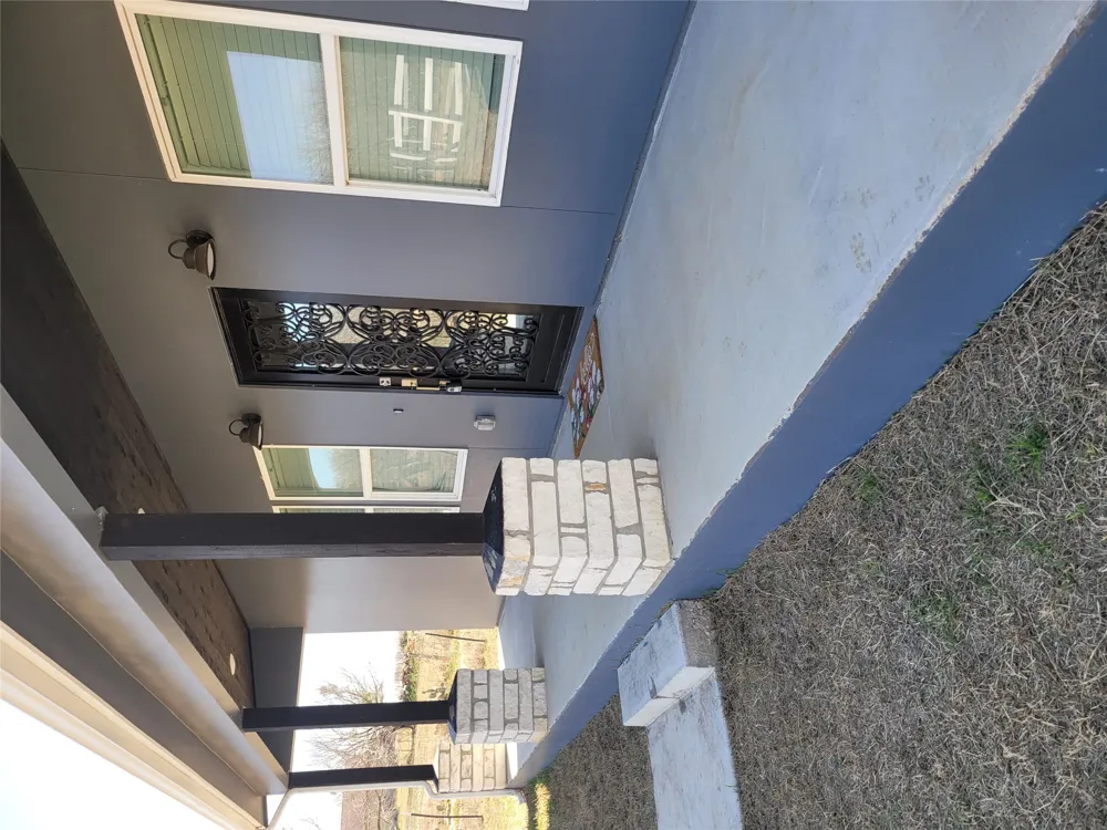 577 County Road 422 Road Stockdale, TX 78160