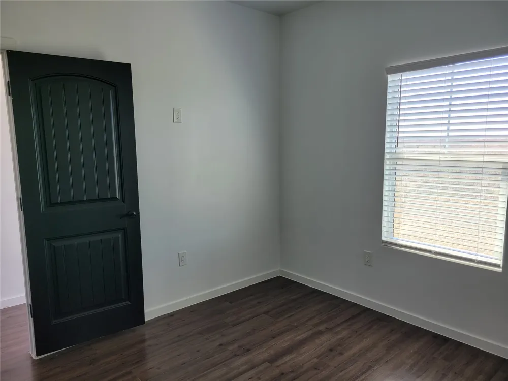 577 County Road 422 Road Stockdale, TX 78160