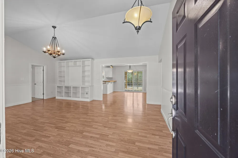 9329 Doris Drive Oriental, NC 28571