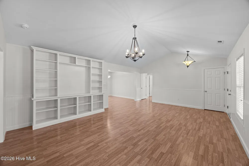 9329 Doris Drive Oriental, NC 28571