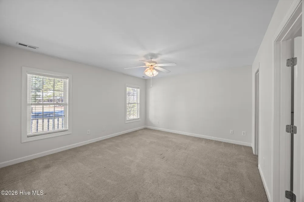 9329 Doris Drive Oriental, NC 28571