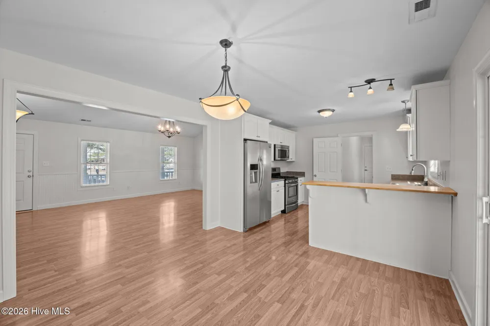 9329 Doris Drive Oriental, NC 28571
