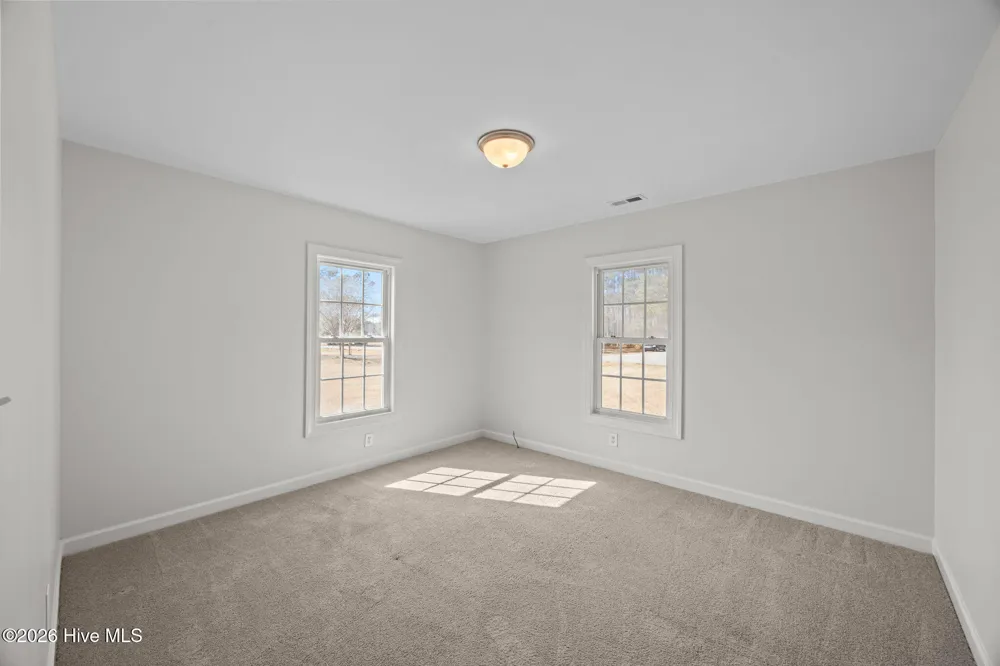 9329 Doris Drive Oriental, NC 28571