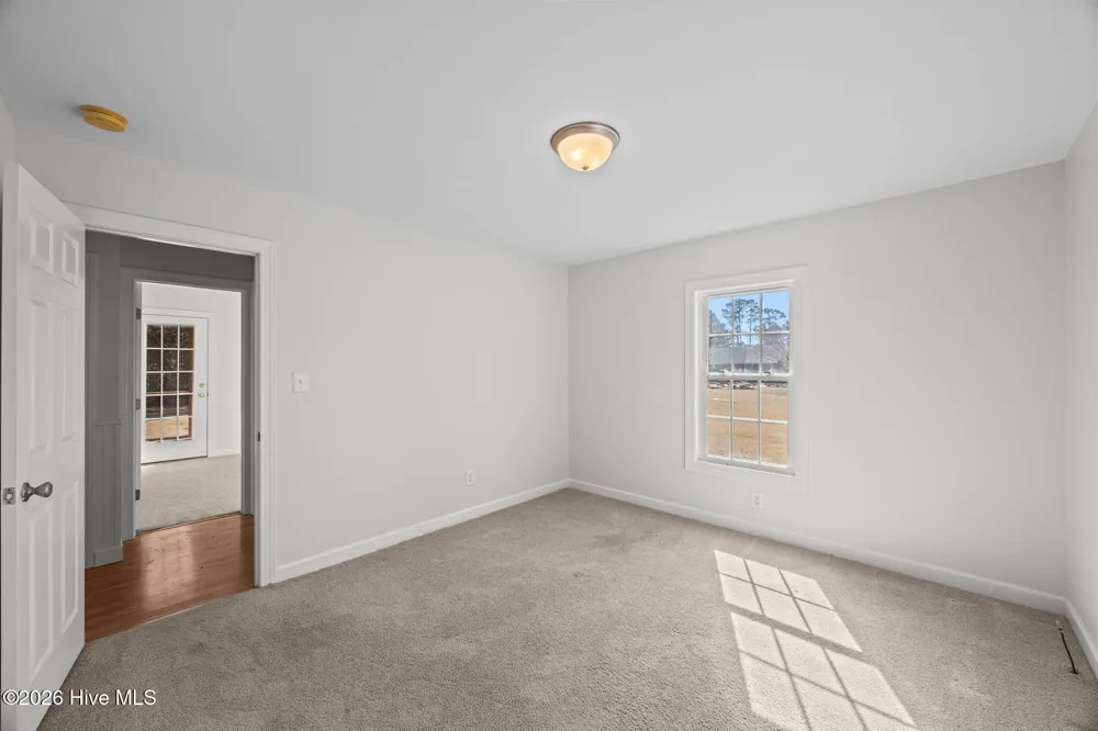 9329 Doris Drive Oriental, NC 28571