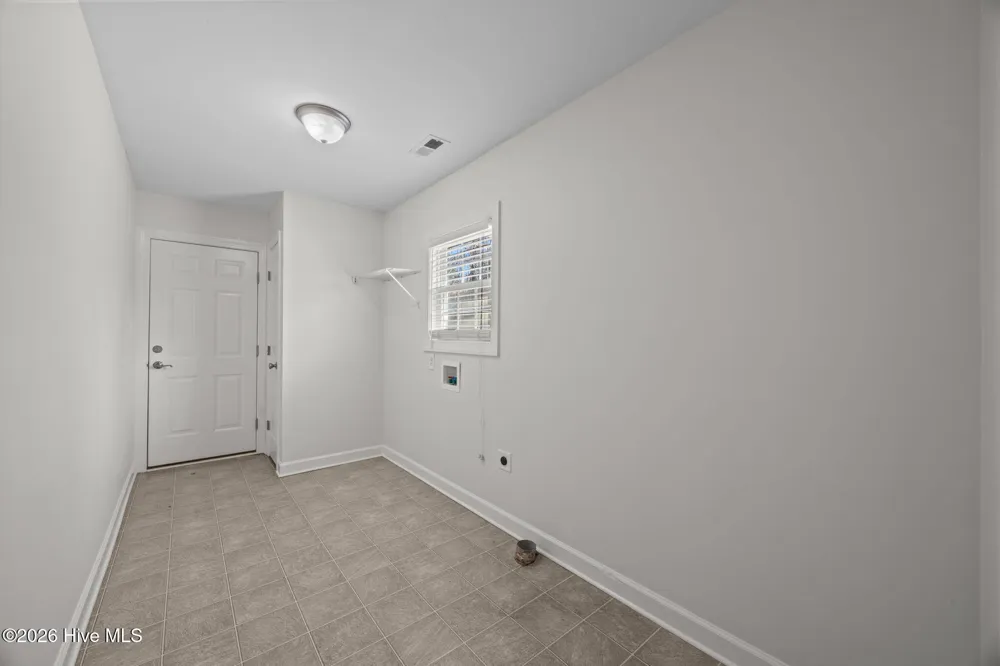 9329 Doris Drive Oriental, NC 28571