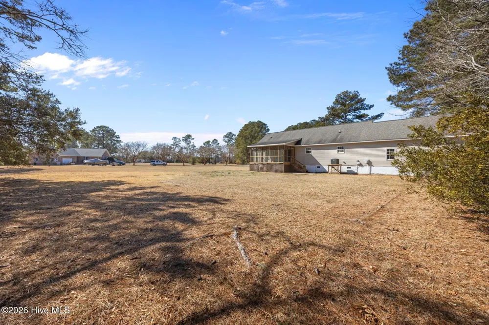 9329 Doris Drive Oriental, NC 28571