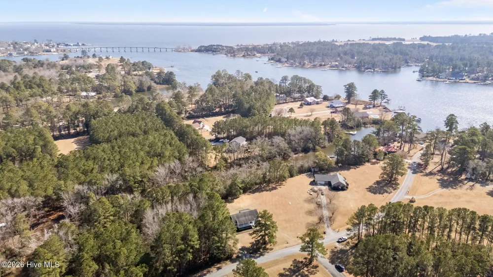 9329 Doris Drive Oriental, NC 28571