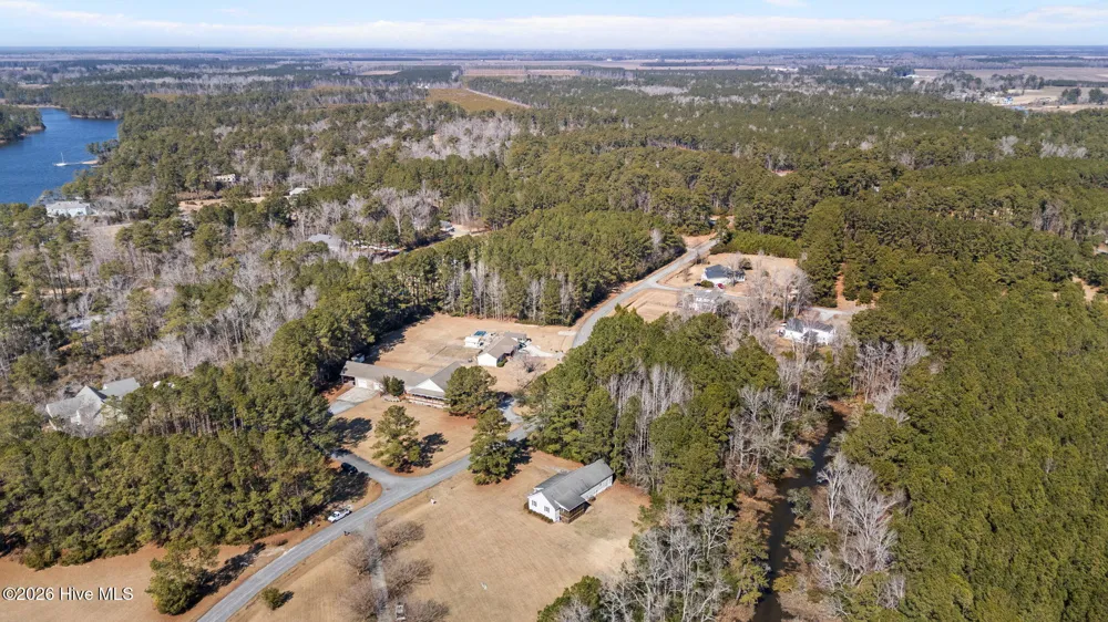 9329 Doris Drive Oriental, NC 28571
