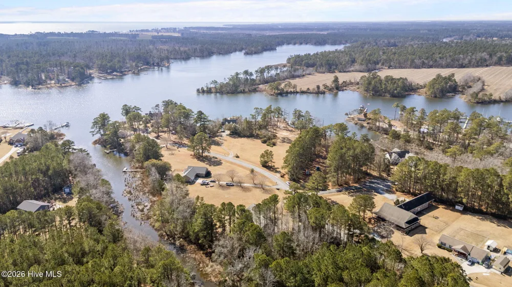 9329 Doris Drive Oriental, NC 28571