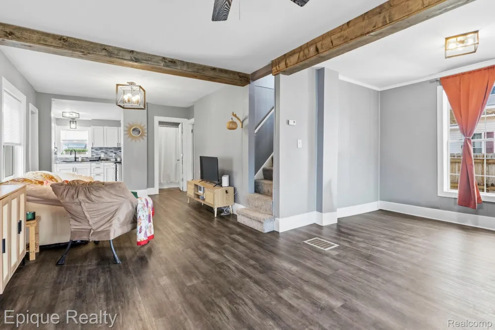 749 16th Street Port Huron City, MI 48060