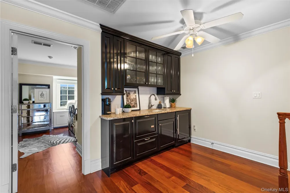 12 Rivers Edge Drive Tarrytown, NY 10591