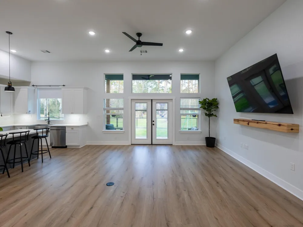 111 V Allen Lane Coldspring, TX 77331