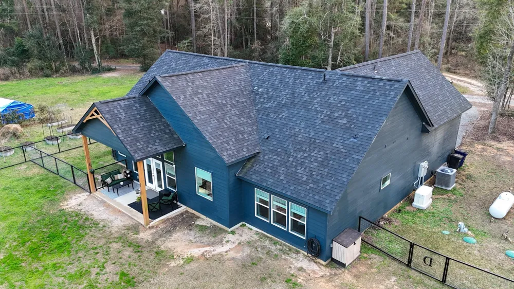 111 V Allen Lane Coldspring, TX 77331