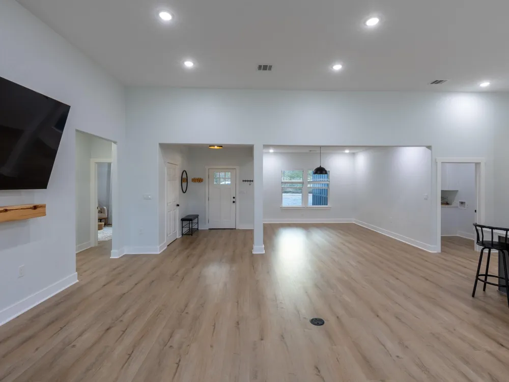 111 V Allen Lane Coldspring, TX 77331