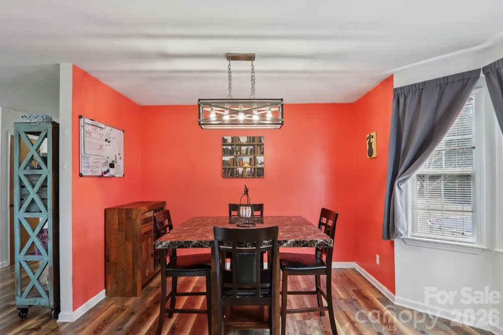 130 Crestview Street Canton, NC 28716