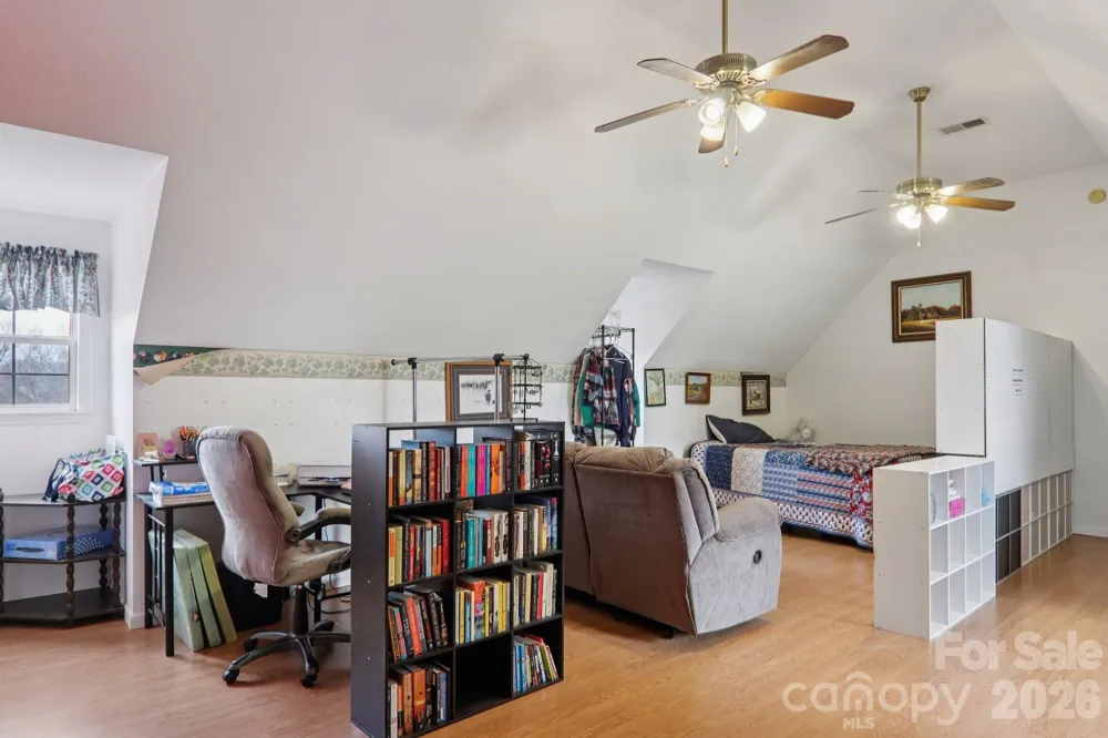 130 Crestview Street Canton, NC 28716