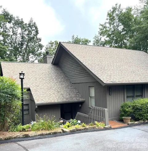 150 Racquet Club Villas Drive