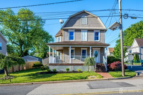 25 Homestead Avenue