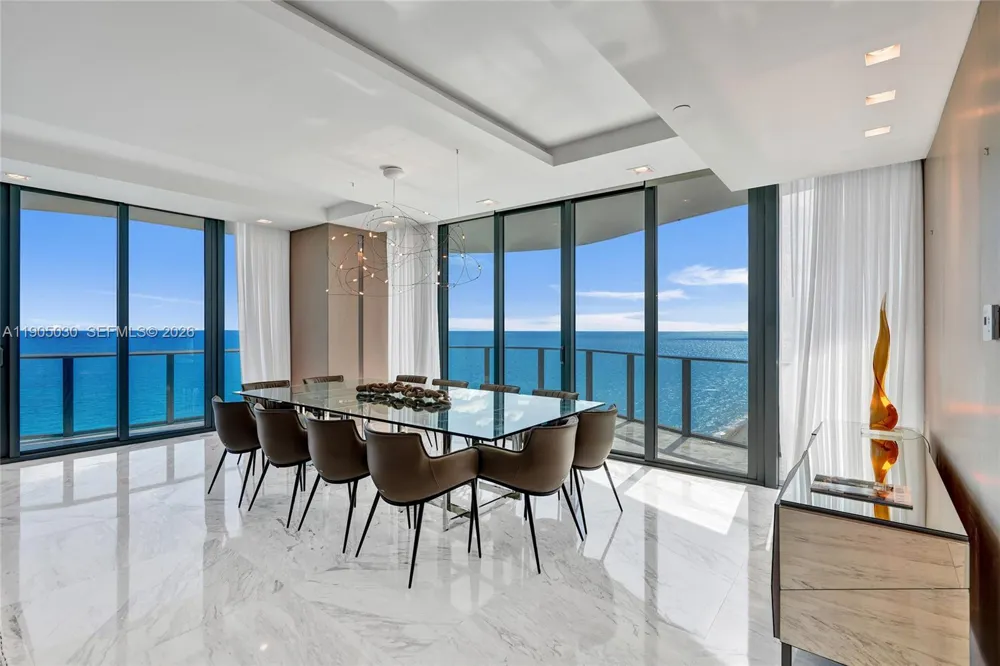 19575 Collins Ave #16 Sunny Isles Beach, FL 33160