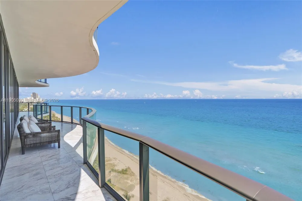 19575 Collins Ave #16 Sunny Isles Beach, FL 33160