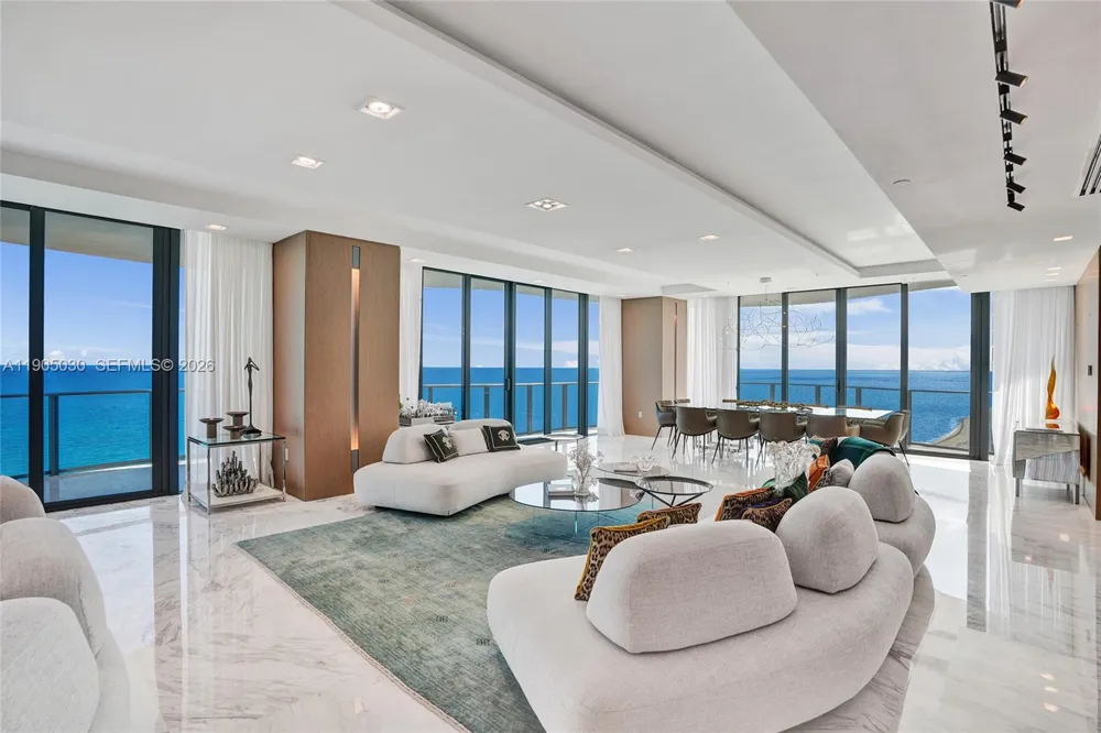 19575 Collins Ave #16 Sunny Isles Beach, FL 33160