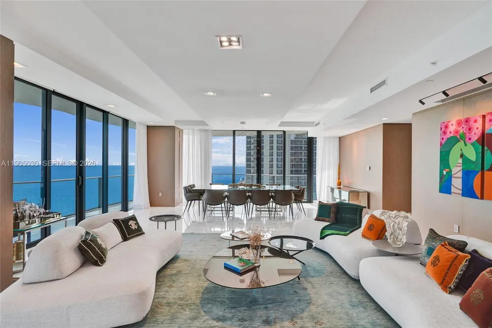 19575 Collins Ave #16 Sunny Isles Beach, FL 33160