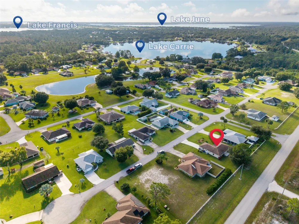 36 Quail Roost Rd Lake Placid, FL 33852