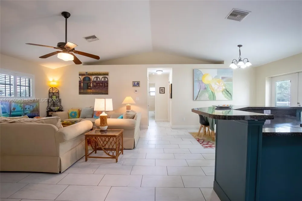36 Quail Roost Rd Lake Placid, FL 33852