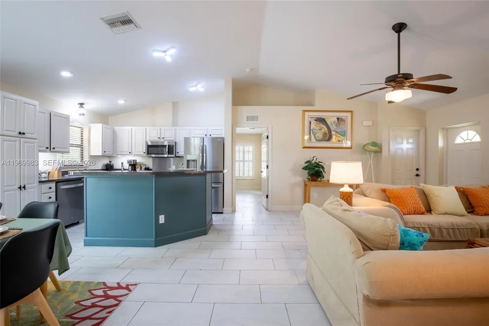 36 Quail Roost Rd Lake Placid, FL 33852