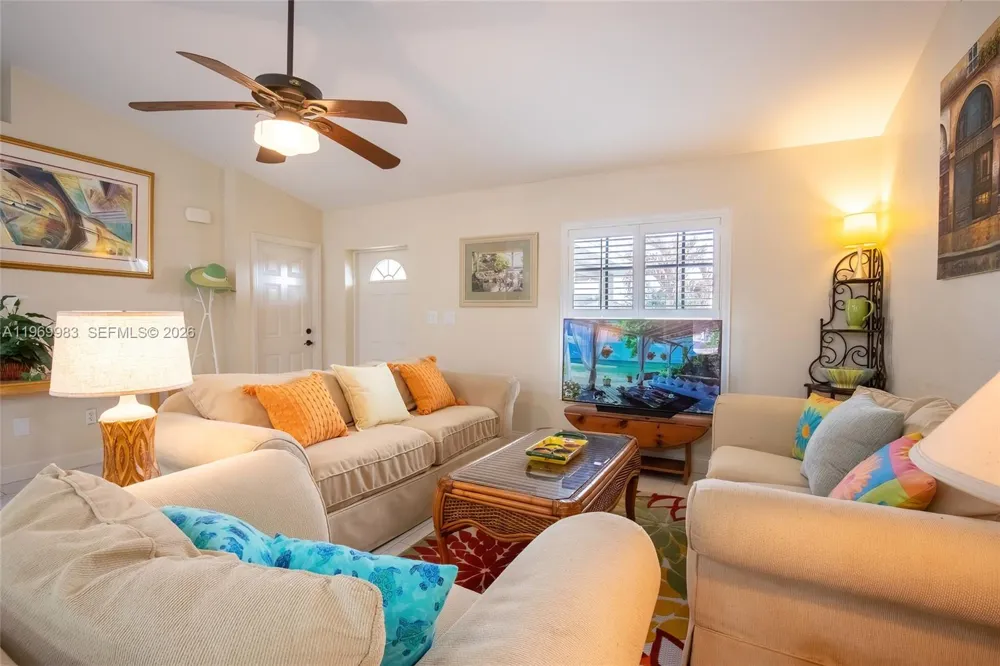 36 Quail Roost Rd Lake Placid, FL 33852