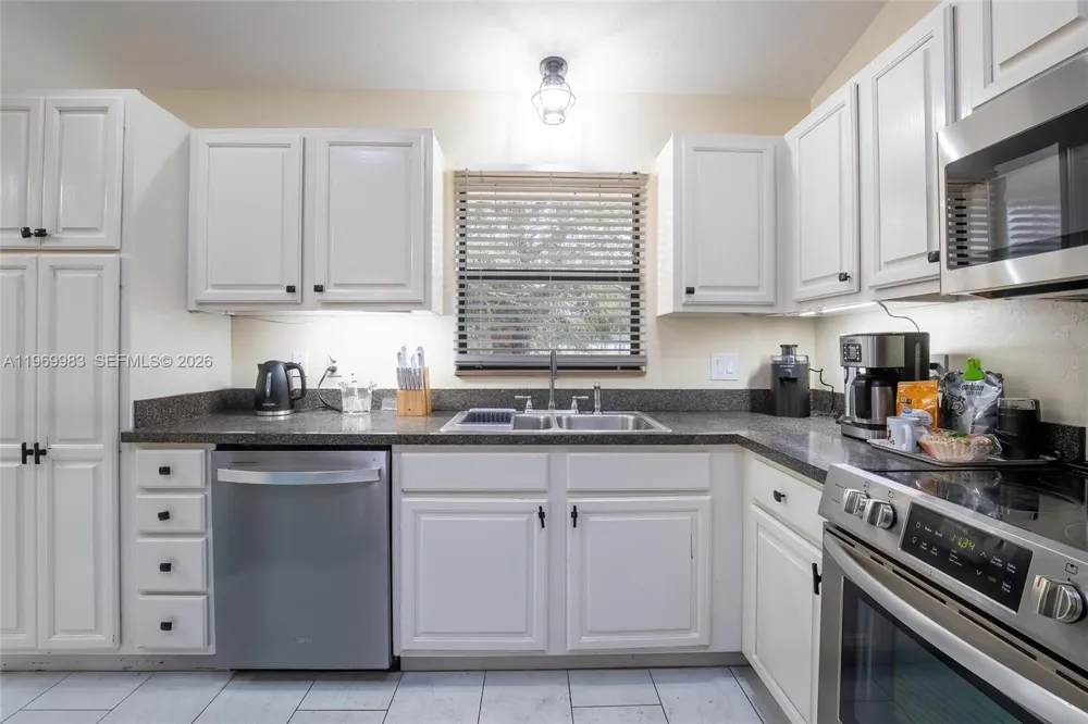 36 Quail Roost Rd Lake Placid, FL 33852