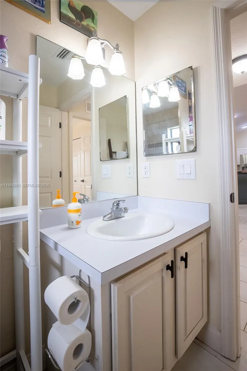36 Quail Roost Rd Lake Placid, FL 33852