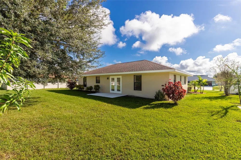 36 Quail Roost Rd Lake Placid, FL 33852