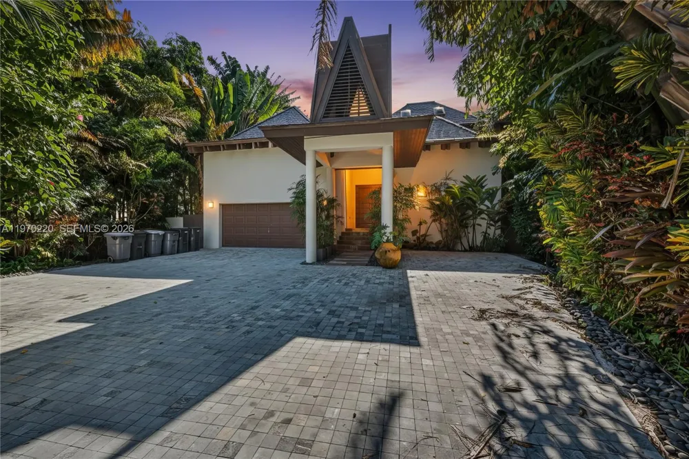 14 W San Marino Dr Miami Beach, FL 33139