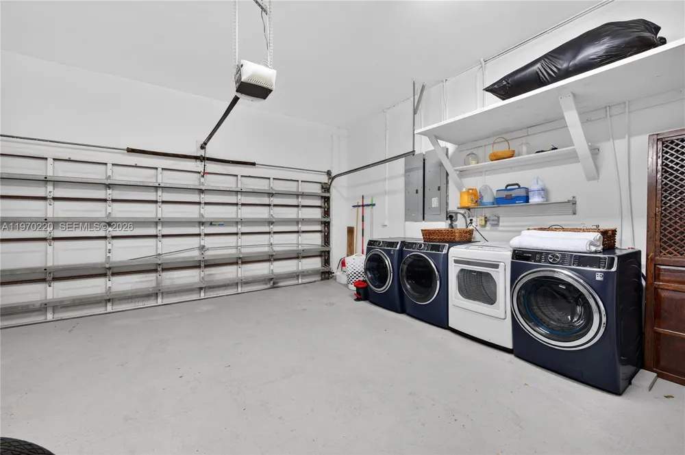 14 W San Marino Dr Miami Beach, FL 33139