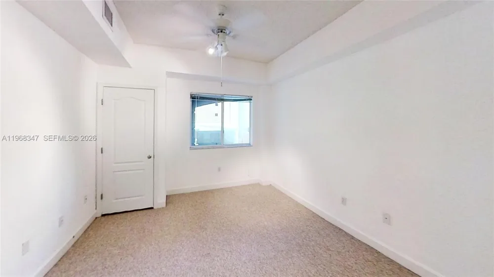 6001 SW 70th St #217 South Miami, FL 33143