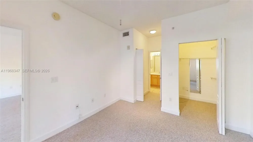 6001 SW 70th St #217 South Miami, FL 33143