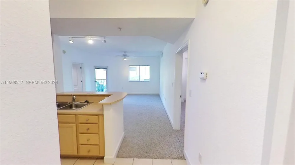 6001 SW 70th St #217 South Miami, FL 33143