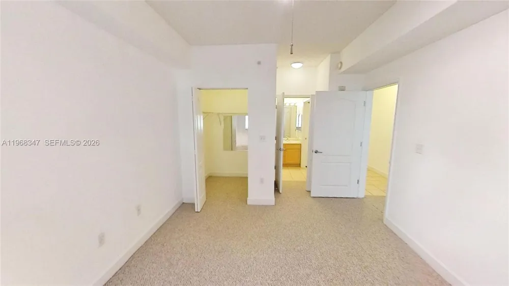 6001 SW 70th St #217 South Miami, FL 33143
