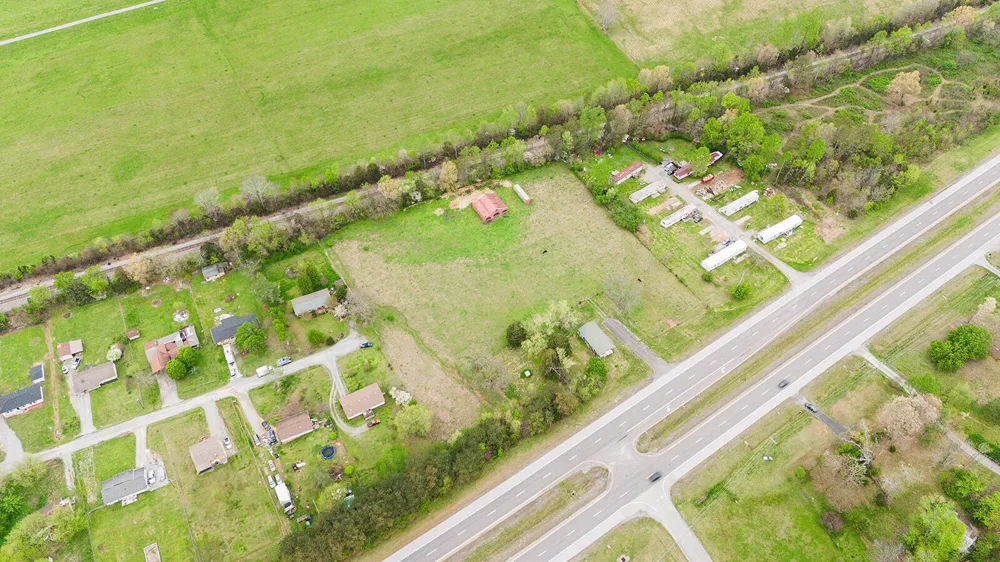 14861 Rhea County Highway Evensville, TN 37332